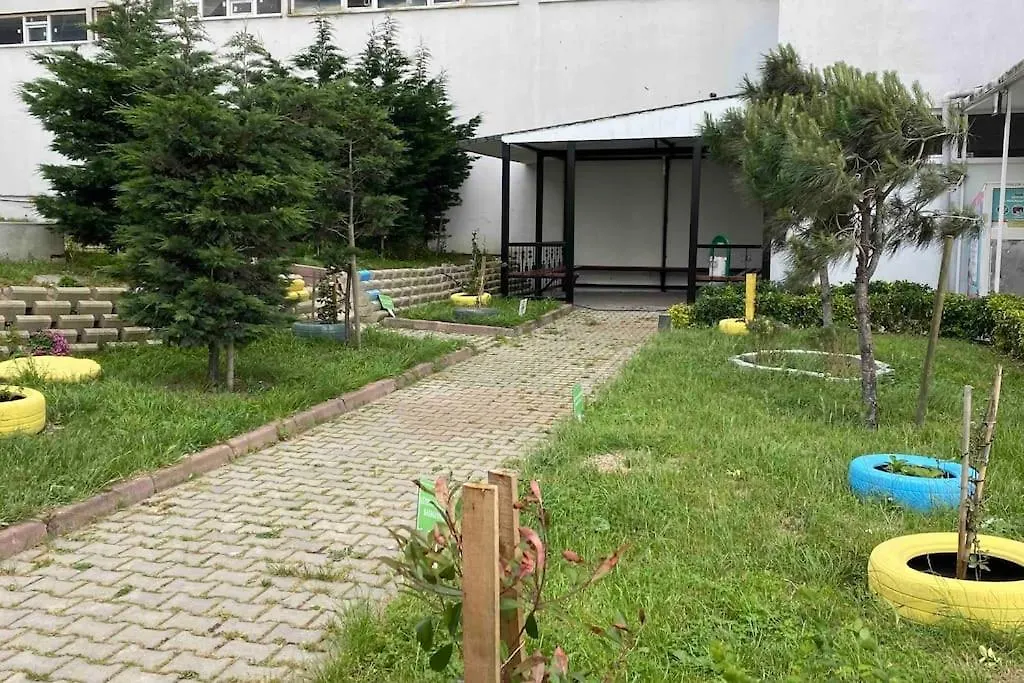 Apartment 2+1 Luxury Flat , 5 Beds , Near All Services Istanbul