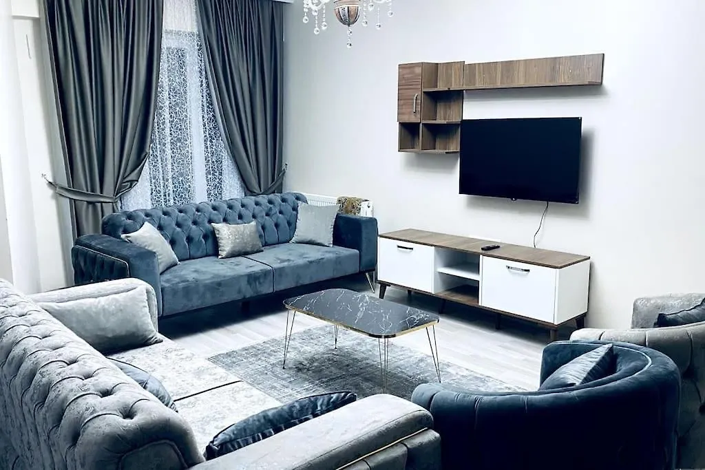 2+1 Luxury Flat , 5 Beds , Near All Services Istanbulská provincie Apartmán
