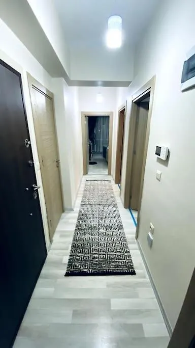 2+1 Luxury Flat , 5 Beds , Near All Services Istanbul Turkey