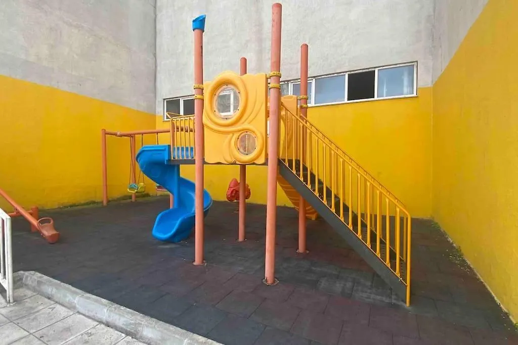 2+1 Luxury Flat , 5 Beds , Near All Services location